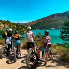 Balade apéro à trottinette électrique au Lac de Castillon (04)
