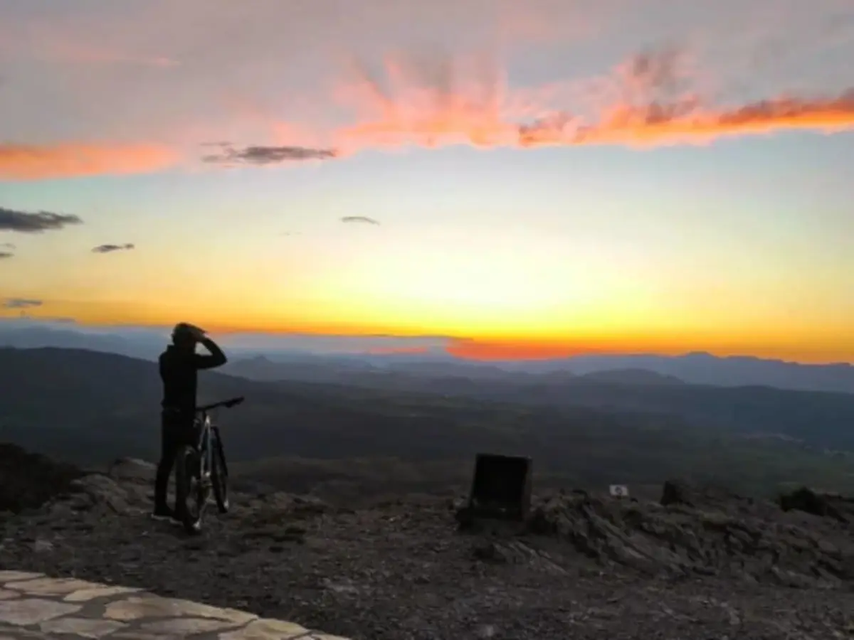 Balade coucher de soleil en VTT éléctrique à Força Réal (66)