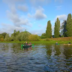Balade crépusculaire en canoë avec un guide nature
