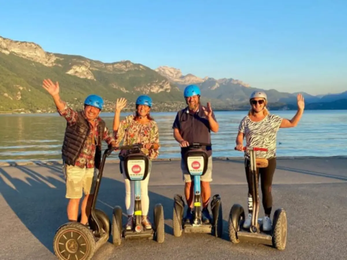 Balade dans la vieille ville d'Annecy à Segway (74)