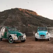 Balade en 2CV au Lac du Salagou depuis Montagnac (34)