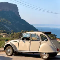 Balade en 2cv sur la Route des Crêtes au départ de Cassis (13)