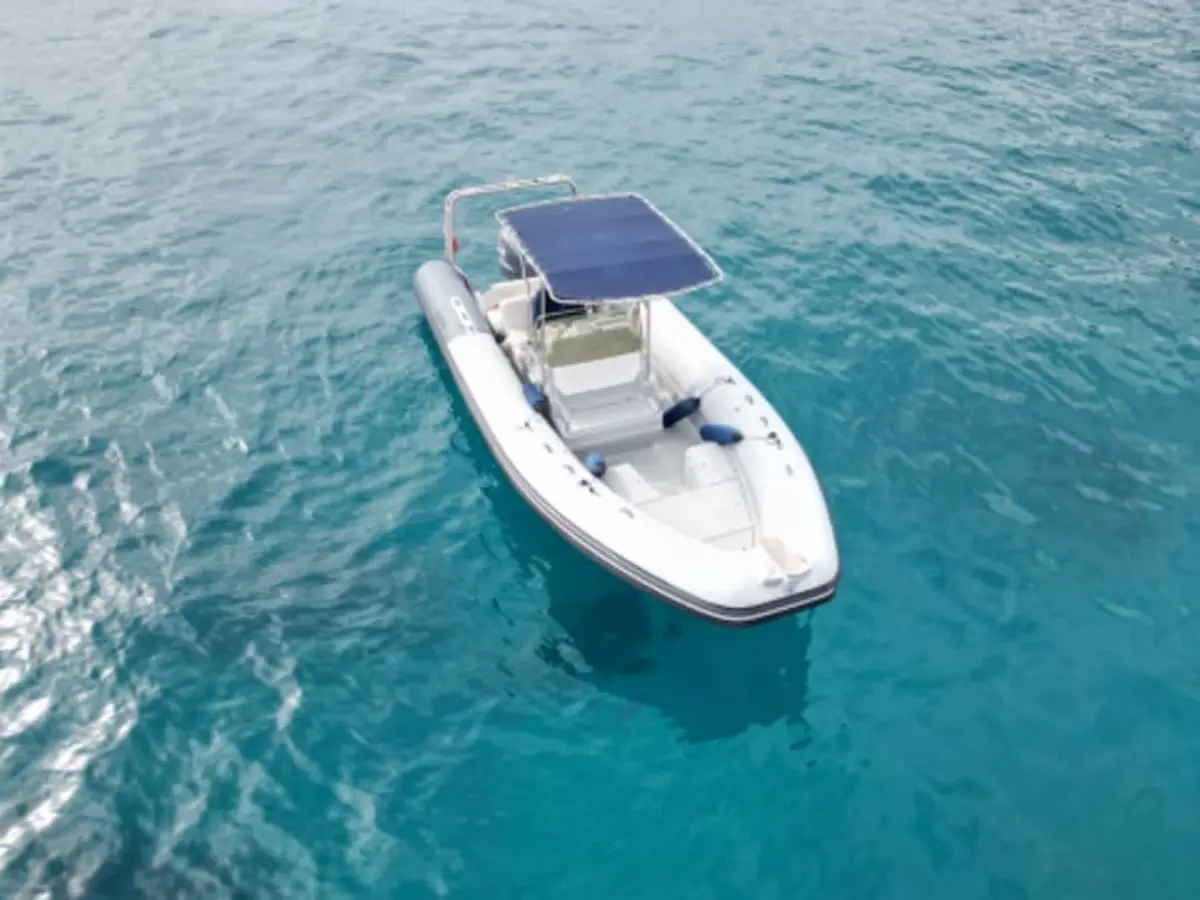 Balade en bateau dans les Calanques de Marseille (13)