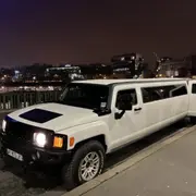Balade en limousine Hummer à Paris