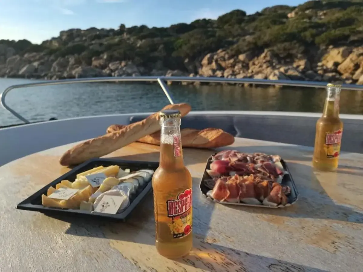 Balade en mer avec apéritif dinatoire à Propriano (20)