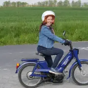 Balade en mobylette vintage à la Forêt de Brocéliande (56)
