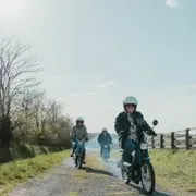 Balade en mobylette vintage au Pays de la Roche aux fées (35)