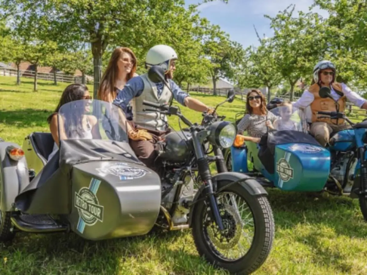 Balade en Side-Car D-Day Tour au départ de Bayeux (14)