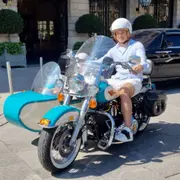 Balade en Side-Car Harley Davidson dans les rues de Paris (75)