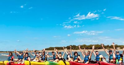 Balade encadr&eacute;e en kayak dans l'estuaire du Veillon (85)