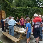 Balade sur le chemin de la Ligne, visite d'un souterrain et apéritif vigneron au Chai Doléris