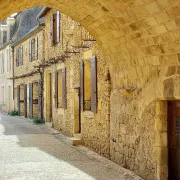 Balades Cultures et Nature : Cadouin, à l’ombre de sa prestigieuse abbaye