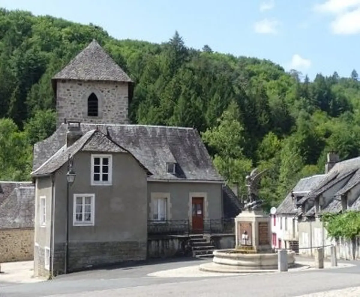 Balades secrètes en Corrèze - balade du Tacot