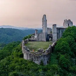 Balades secrètes en Corrèze - Sur les traces des Troubadours