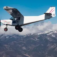 Baptême d'avion dans les Hautes-Alpes (05)  DR