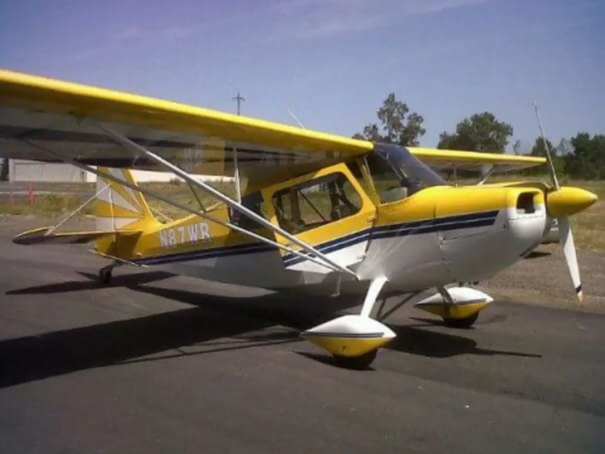 Baptême de l'air en avion vintage à Yvetot (76)