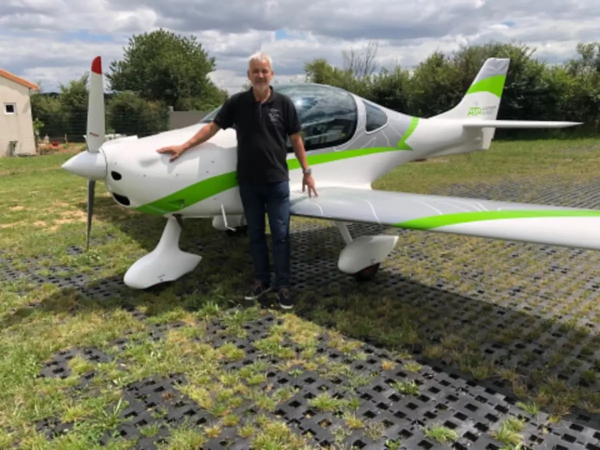 Baptême de l'air en ULM à Saint-Secondin (86)