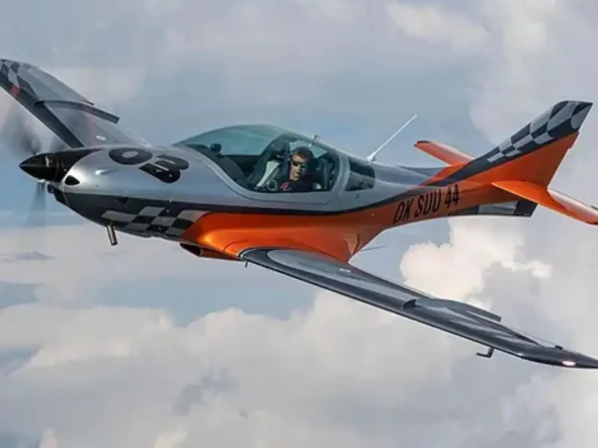 Baptême de l'air en ULM  Multiaxe VL3 à Til-Châtel (21)