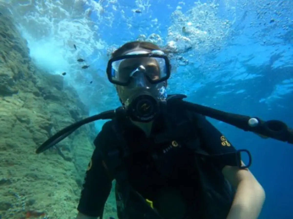 Baptême de plongée au coucher du soleil à Saint-Barth (83)