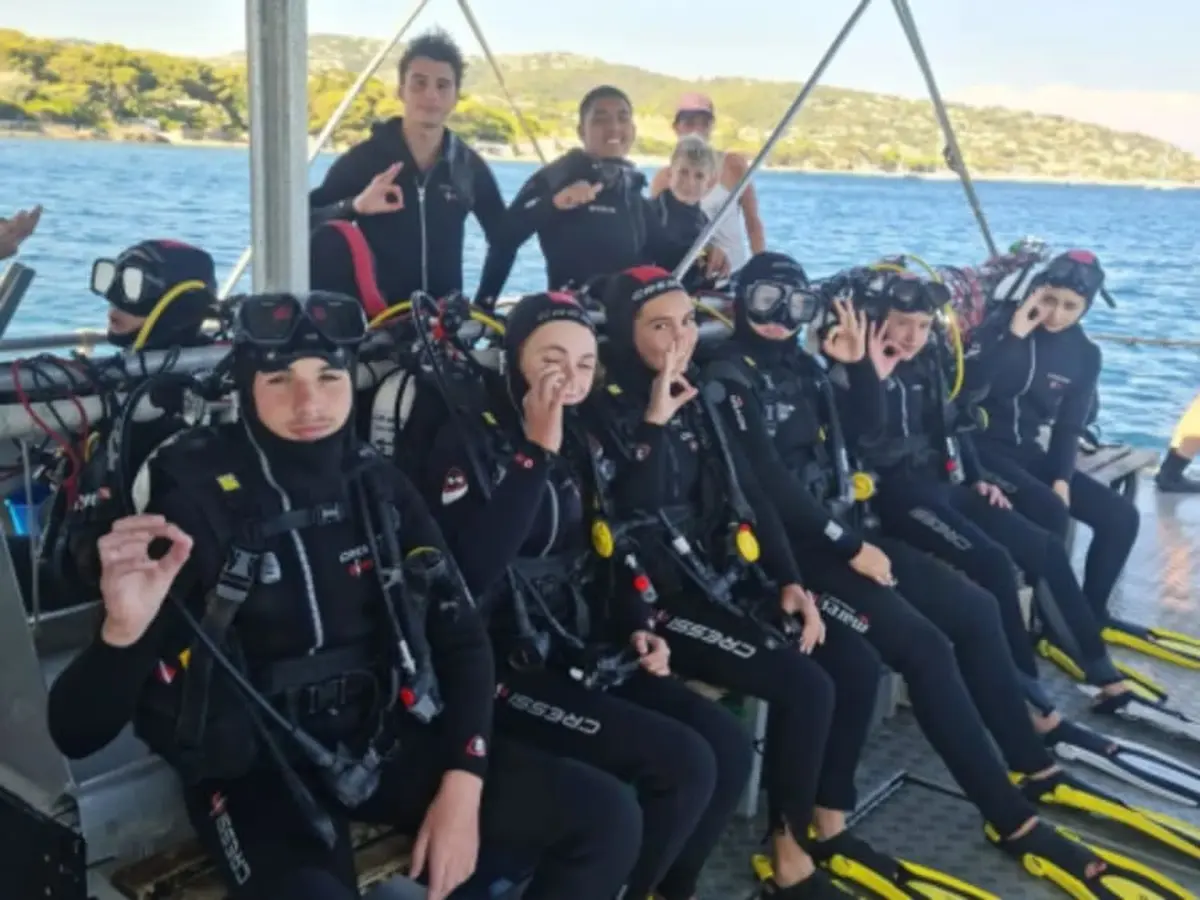 Baptême de plongée sous marine aux Issambres (83)