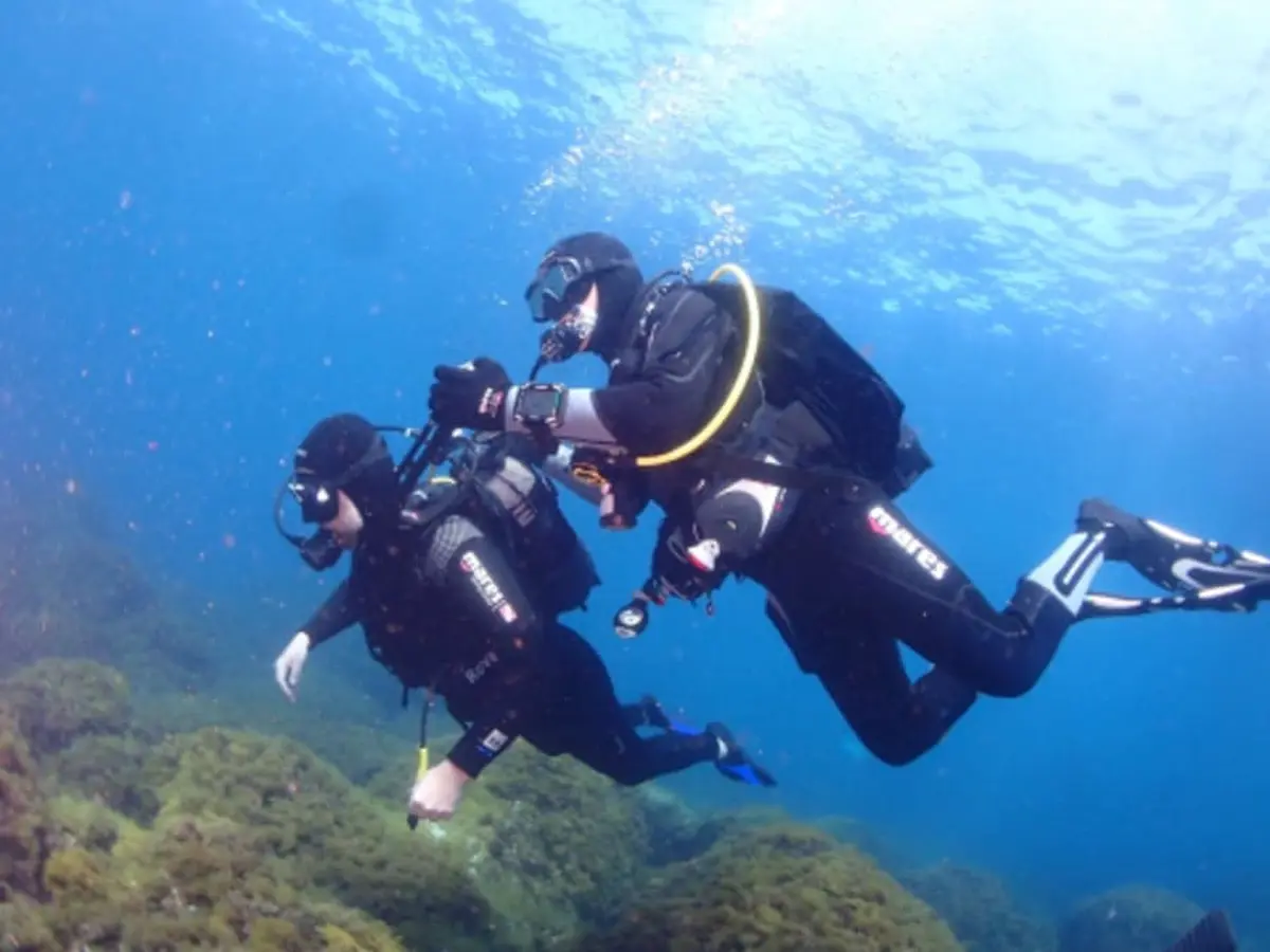 Baptême de plongée sous-marine en bouteille à Calvi (20)