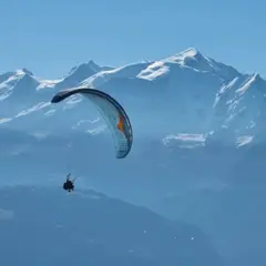 Baptême en parapente face au Mont Blanc