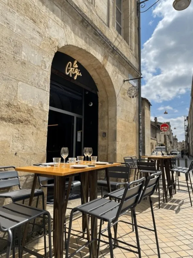 La terrasse d\'une institution : La Gigi à Bordeaux