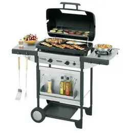 Match : Barbecue vs. Pique-Nique