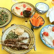 Barbecue libanais : brochettes de viandes 