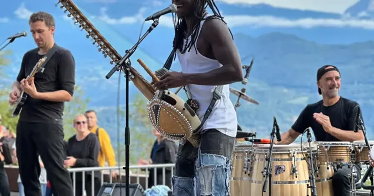 Base de Canoë de Broquiès - Concert Balla Bangoura