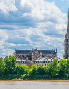 Basilique et Flèche Saint-Michel à Bordeaux
