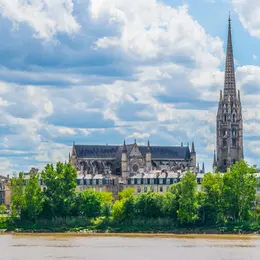 Basilique et Flèche Saint-Michel à Bordeaux