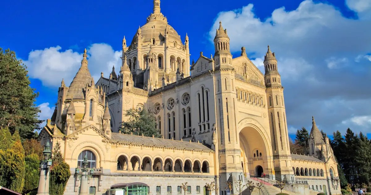 Basilique Sainte-Thérèse