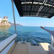 Beaulieu-sur-Mer : Croisière romantique sur un bateau solaire électrique