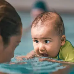 Bébé nageur à la piscine de Morangis (91)