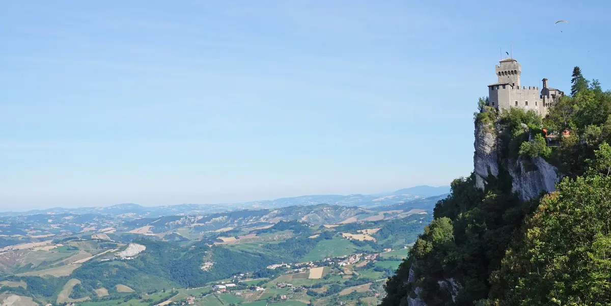 Le micro-état spectaculaire de Saint-Marin