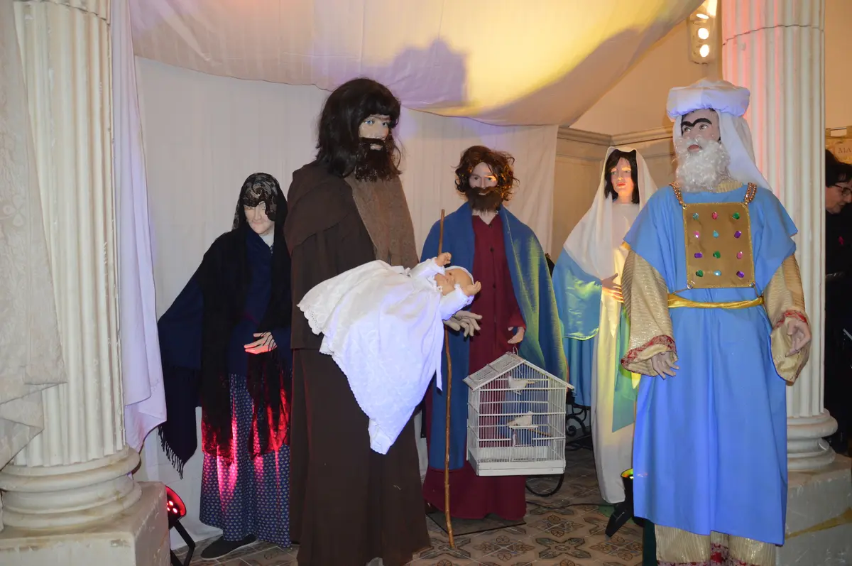 Bénédiction des navettes pour la chandeleur avec l'association Les amis de Marignane et de la Provence