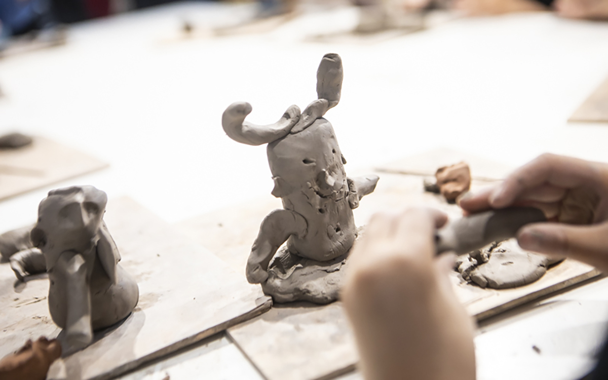 Atelier de modelage pour enfants Bestiaire imaginaire