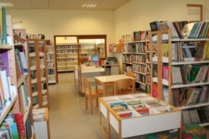 L\'intérieur de la bibliothèque de Drulingen