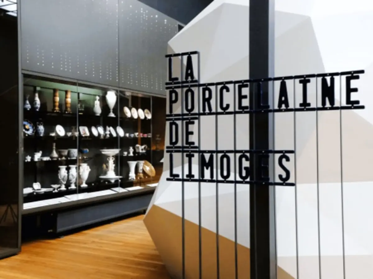 Billet pour le Musée national Adrien Dubouché à Limoges (87)