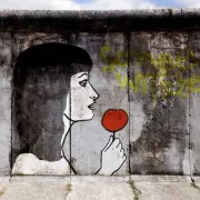 Blanche Neige ou la Chute du Mur de Berlin