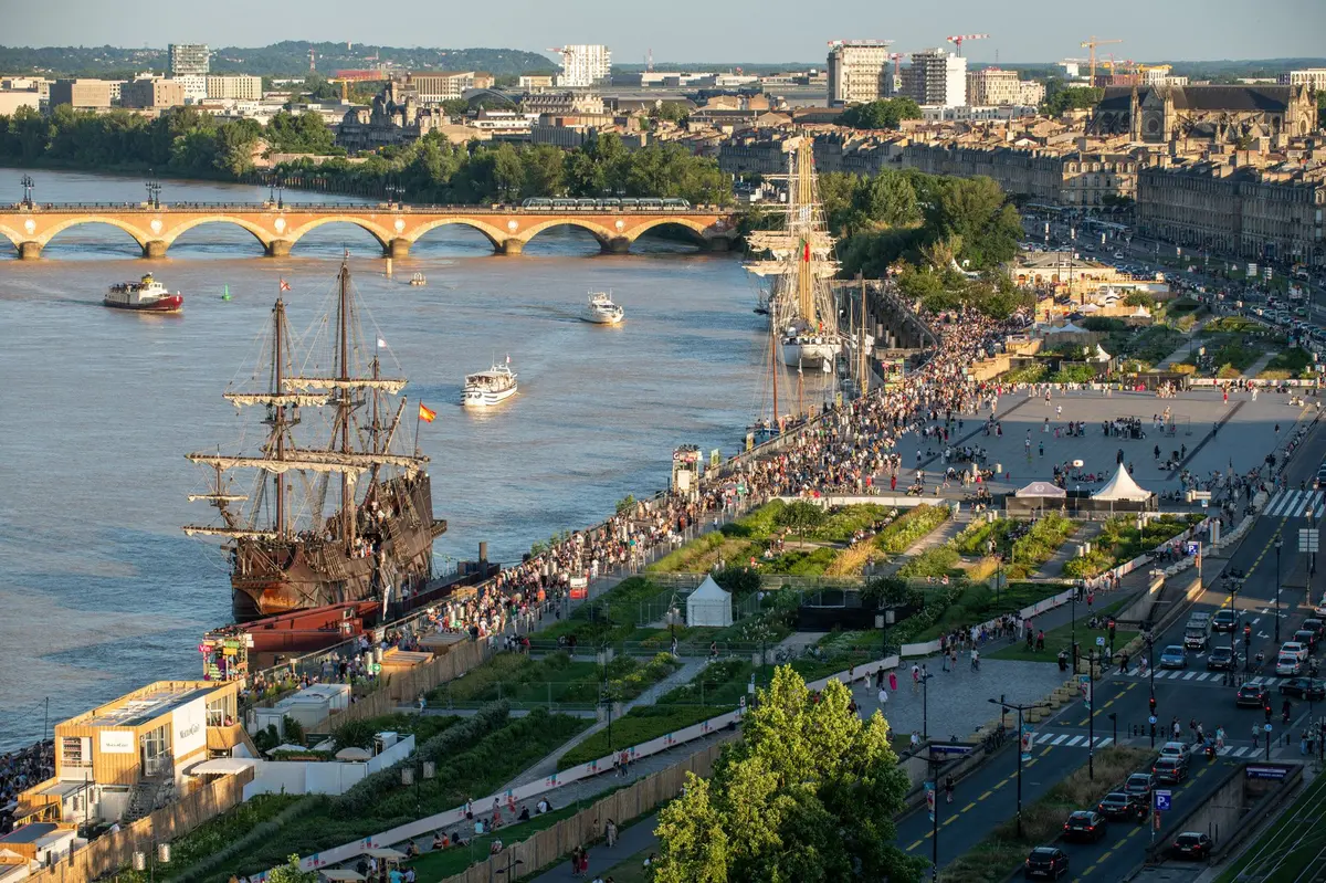 Bordeaux fête le vin