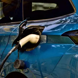 Borne de recharge pour véhicule électrique à Staffelfelden : m2A développe son réseau
