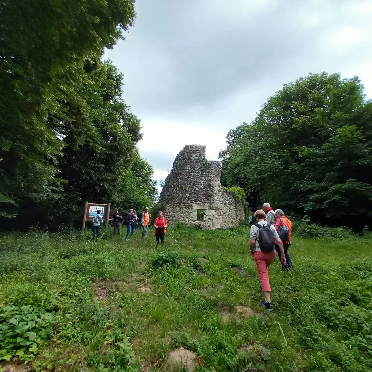 Boucle de Longueil-Annel et du Mont-Ganelon