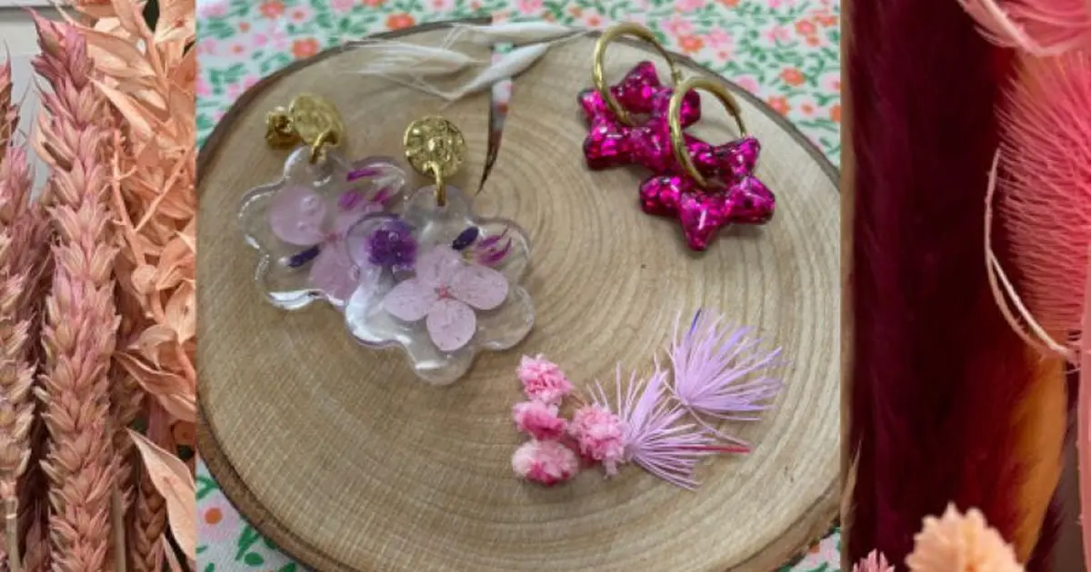 Boucles d'oreilles en résine