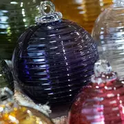 Boule de Noël Meisenthal 2025 : comment se la procurer dans le Grand Est ?