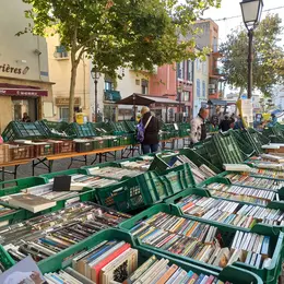 Bourse aux livres et aux instruments