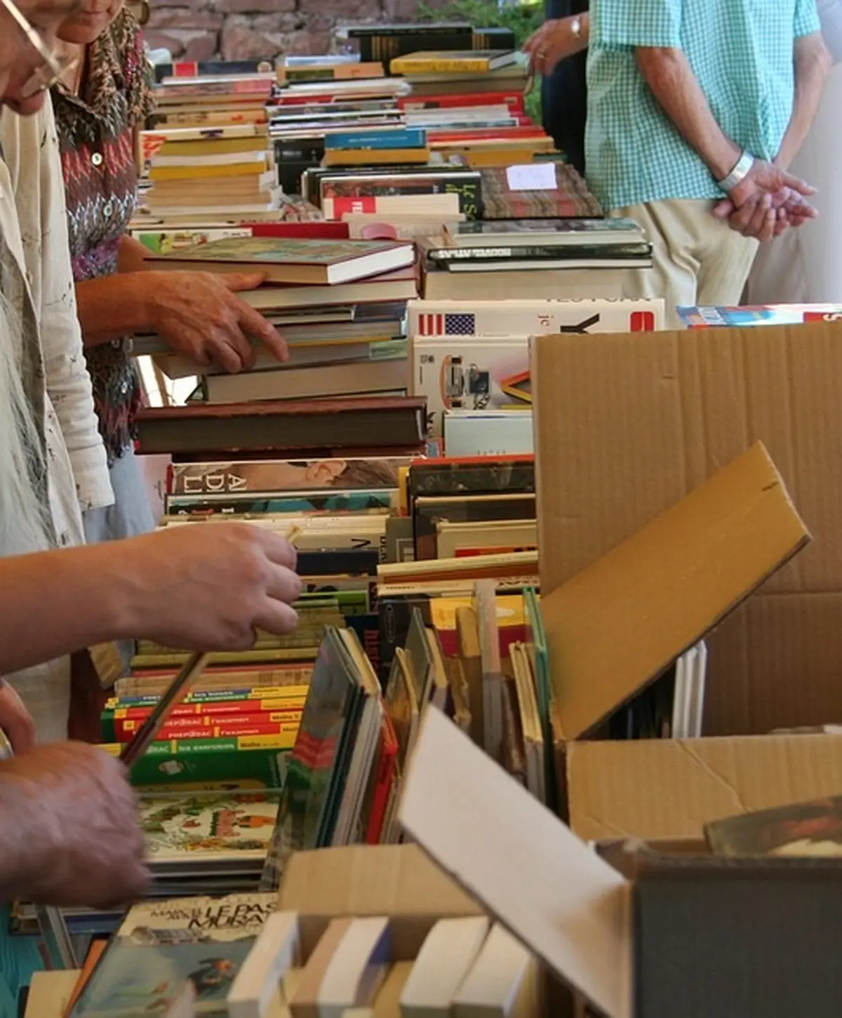 Bourse toutes collections de l'association Train briviste corrézien