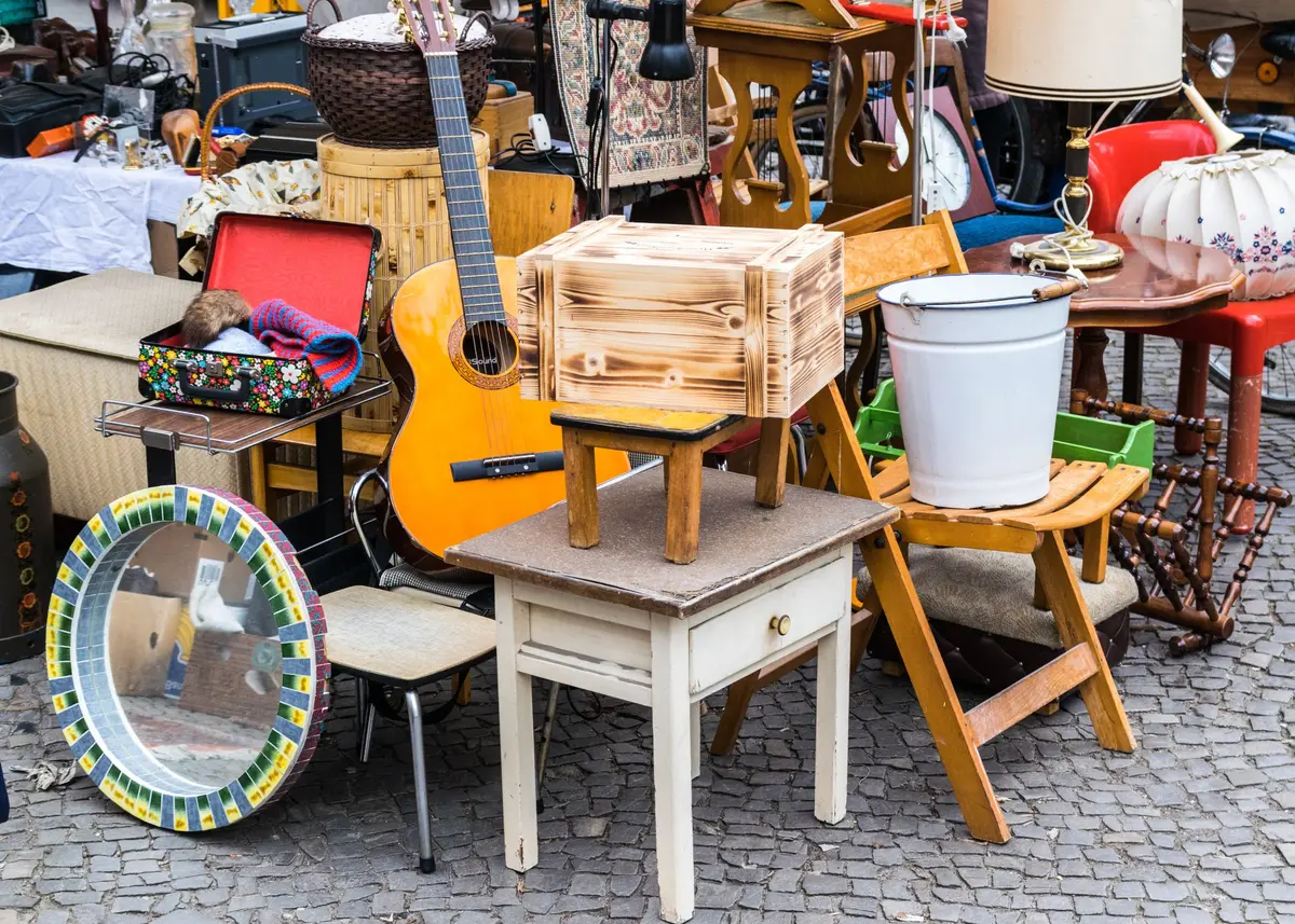 Braderie d'automne à Belfort : bonnes affaires et commerce de proximité avenue Jean-Jaurès