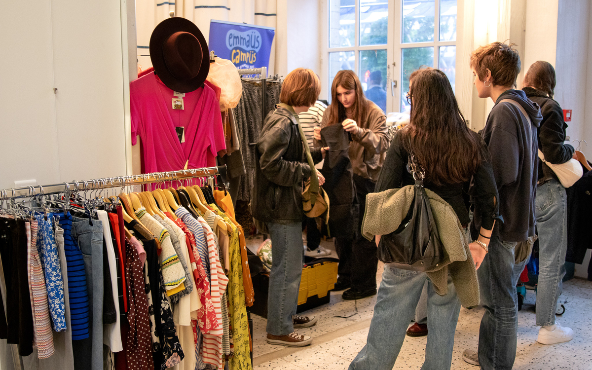 Braderie Solidaire Les Canaux X UAMEP X Emmaüs Défi